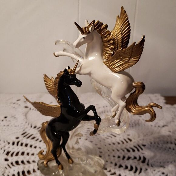 Hamilton Collection "Love Soars Eternal" from Wings of Love Collection - Picture 7 of 8